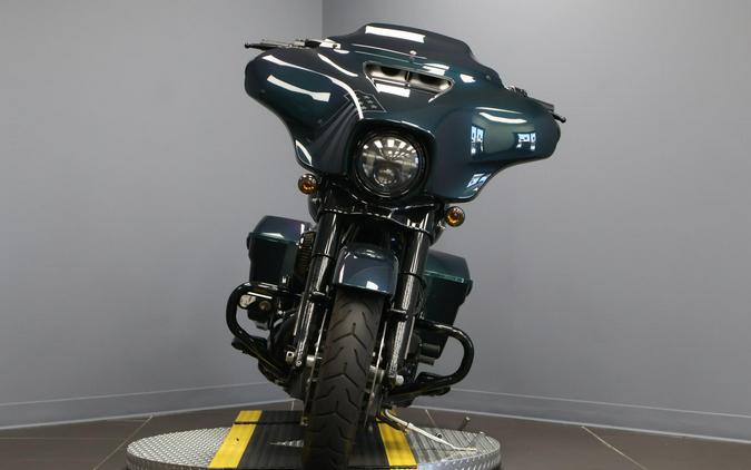 2021 Harley-Davidson® Street Glide® Special Snake Venom - Black Finish