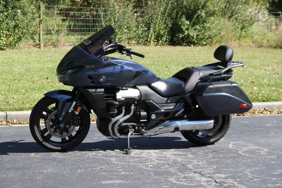 Honda ctx 1300 deluxe