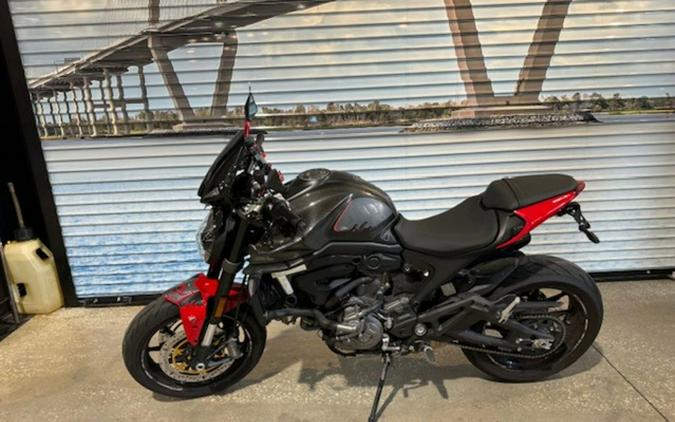 2022 Ducati Monster Dark Stealth