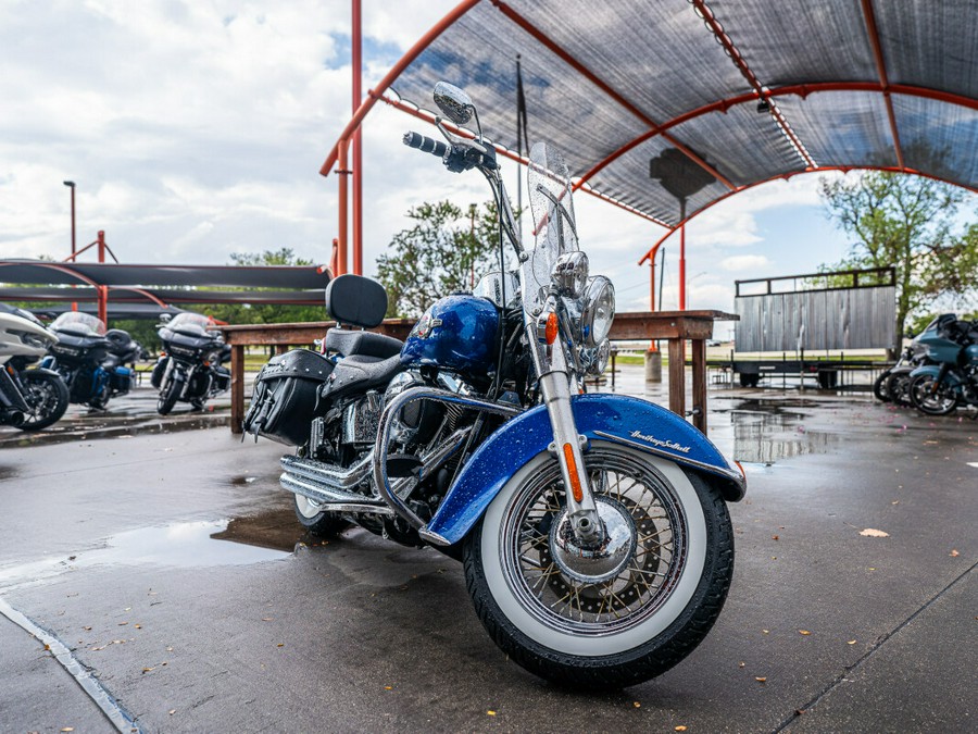 2016 Heritage Softail Classic FLSTC