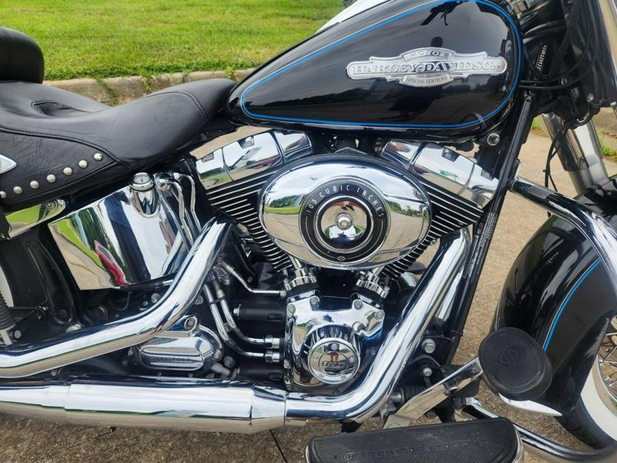 2013 Harley-Davidson® FLSTC - Heritage Softail® Classic