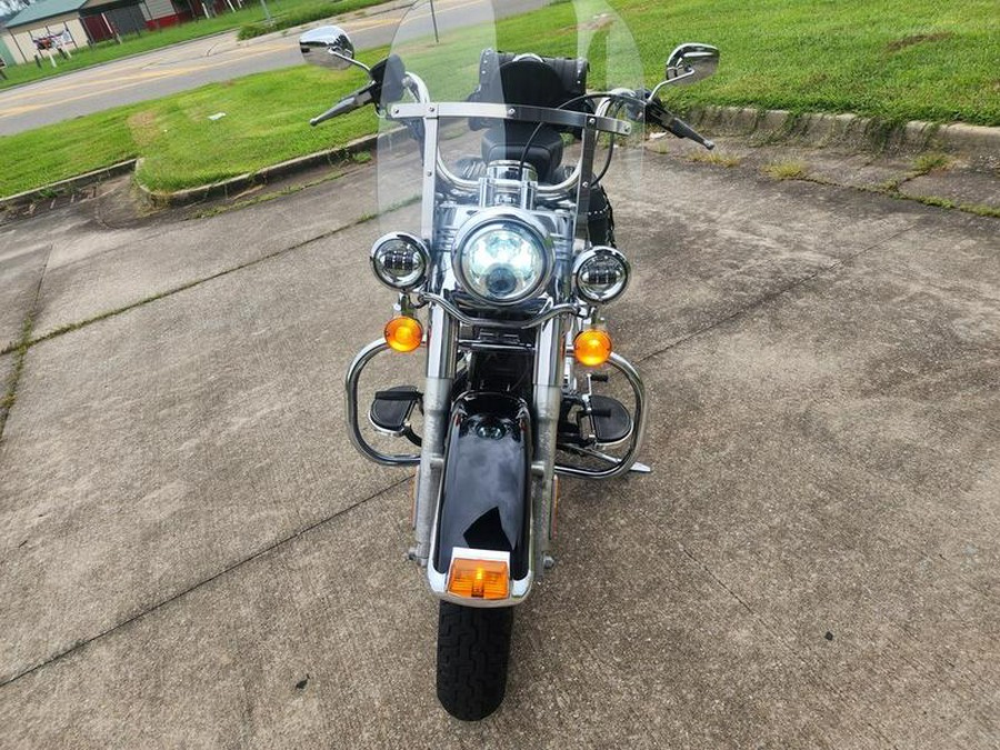 2013 Harley-Davidson® FLSTC - Heritage Softail® Classic