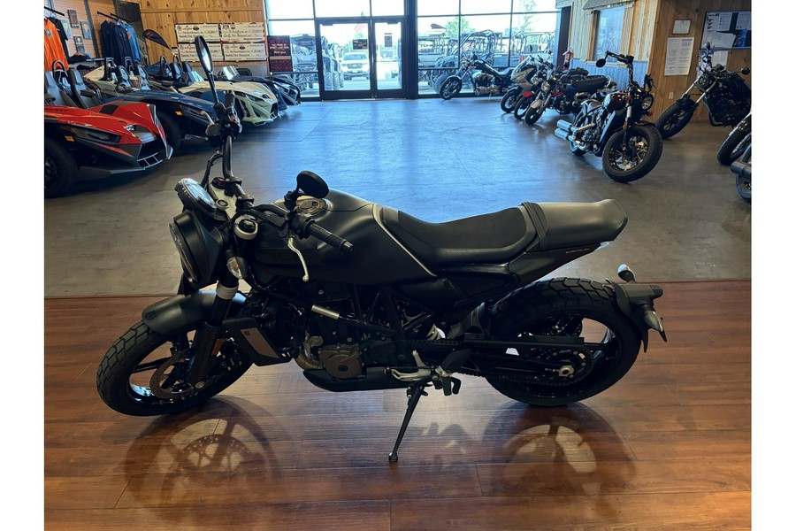 2019 SVARTPILEN 701 - Husqvarna Motorcycles
