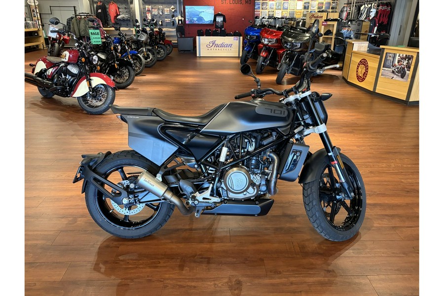2019 SVARTPILEN 701 - Husqvarna Motorcycles