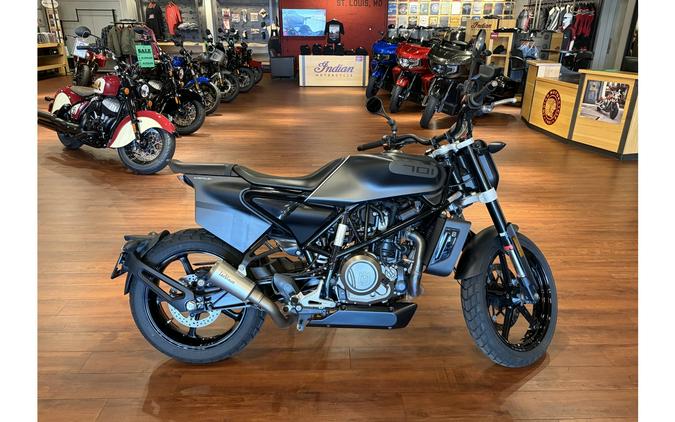 2019 SVARTPILEN 701 - Husqvarna Motorcycles