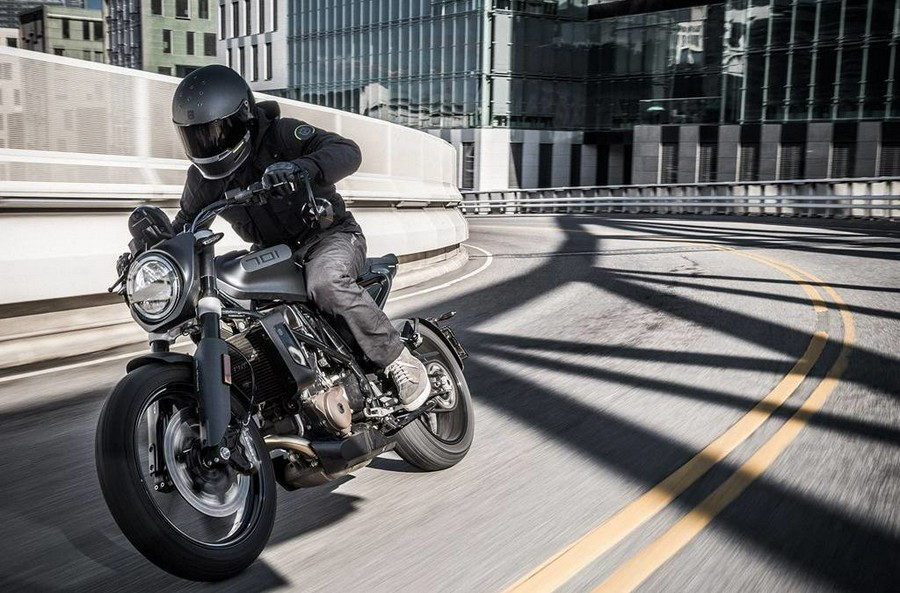 2019 SVARTPILEN 701 - Husqvarna Motorcycles