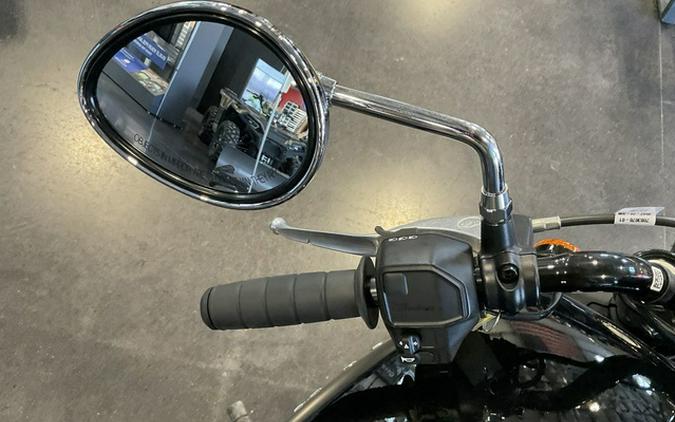 2025 Indian Sport Scout Limited Black Metallic