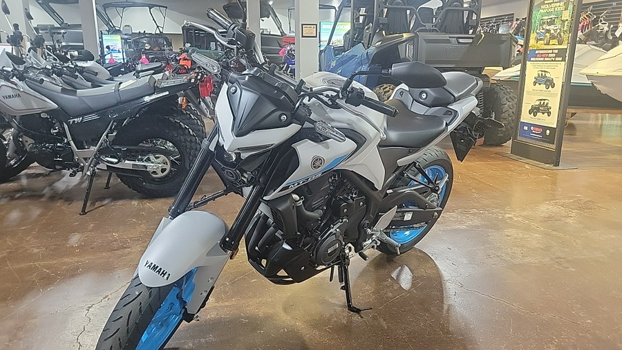 2025 Yamaha MT 03 CA