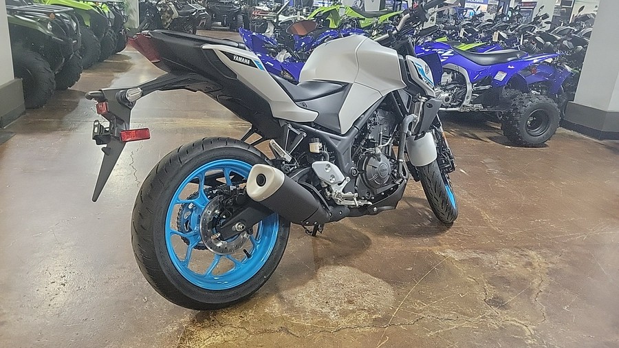2025 Yamaha MT 03 CA