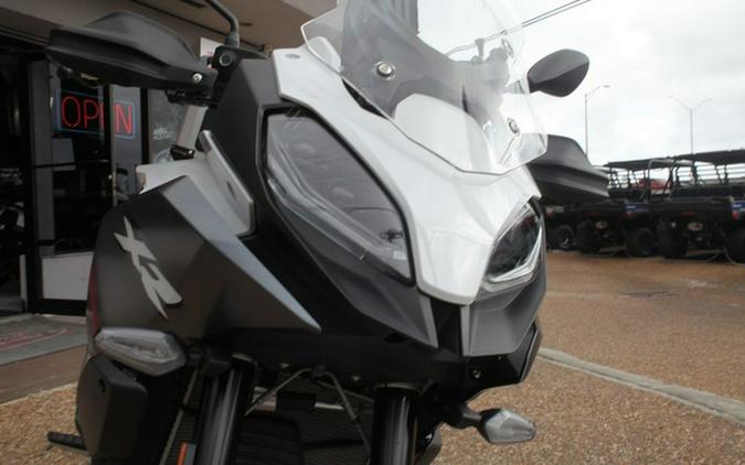 2024 BMW F 900 XR Light White