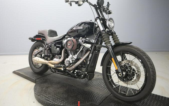 Used 2025 Harley-Davidson Street Bob FXBB