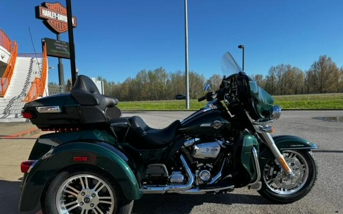 2024 Harley-Davidson Tri Glide Ultra Alpine Green / Vivid Black