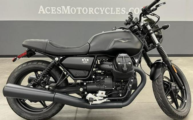 2021 Moto Guzzi V7 Stone E5