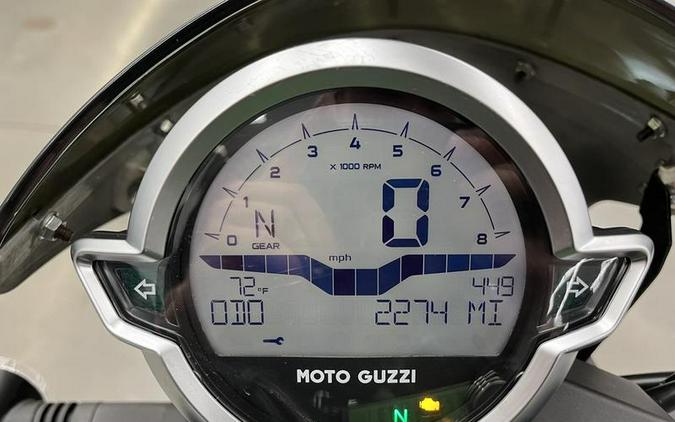 2021 Moto Guzzi V7 Stone E5