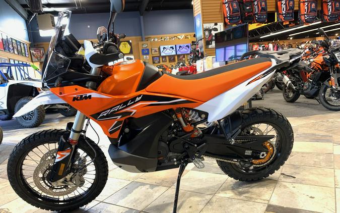 2024 KTM Adventure 890 R Rally