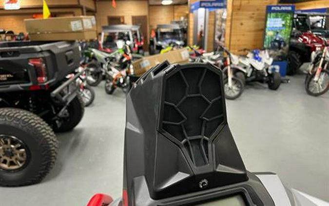 2026 Can-Am Renegade X MR 1000R