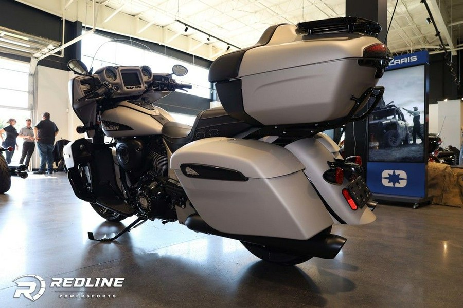 2023 Indian Motorcycle® Roadmaster® Dark Horse® Silver Quartz Smoke