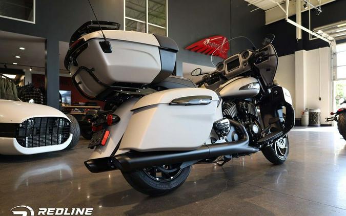 2023 Indian Motorcycle® Roadmaster® Dark Horse® Silver Quartz Smoke