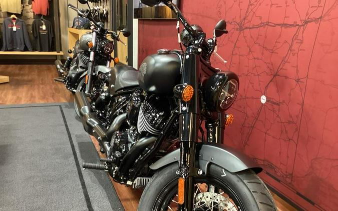 2024 Indian Motorcycle® Chief Bobber Dark Horse® Black Smoke