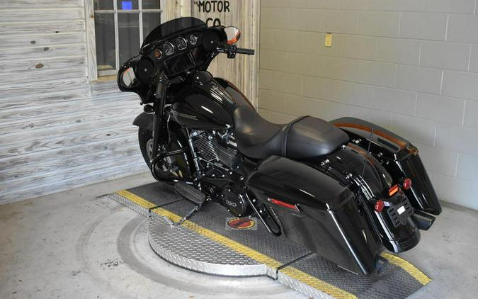 2020 Harley-Davidson® FLHXS - Street Glide® Special