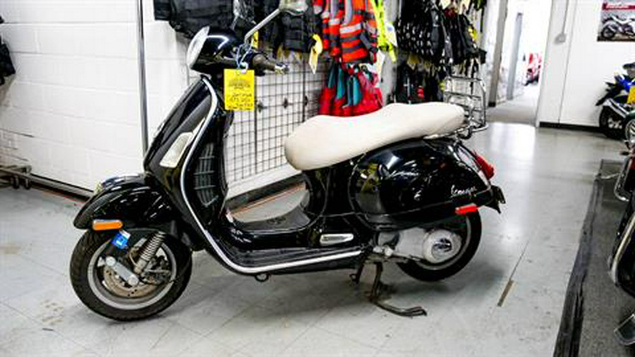 2007 Vespa GTS 250