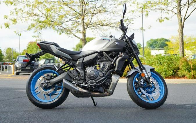 2025 Yamaha MT 07