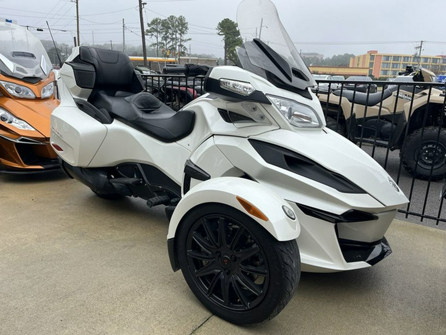 2018 Can-Am Spyder RT 6-Speed Semi-Automatic With Reverse (SE