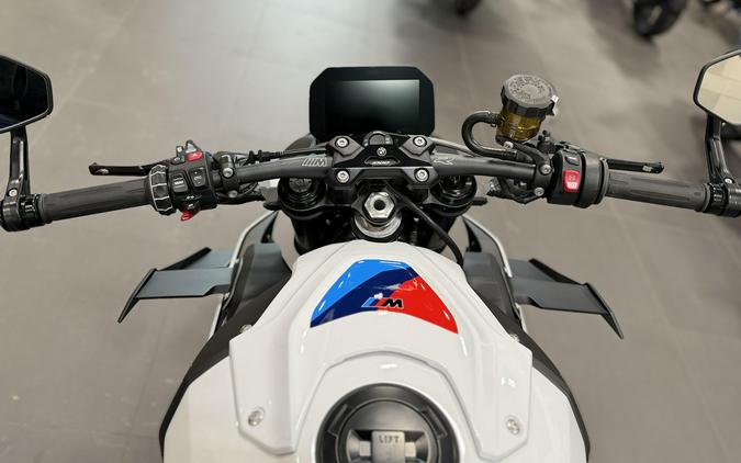 2026 BMW M 1000 R