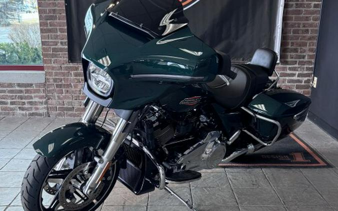 2024 Harley-Davidson Street Glide FLHX Alpine Green