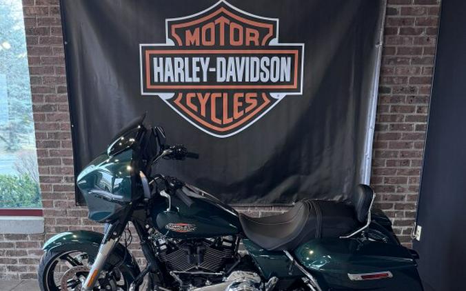 2024 Harley-Davidson Street Glide FLHX Alpine Green