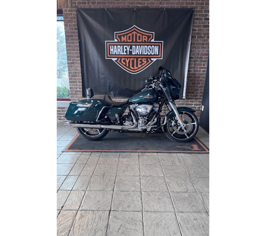2024 Harley-Davidson Street Glide FLHX Alpine Green