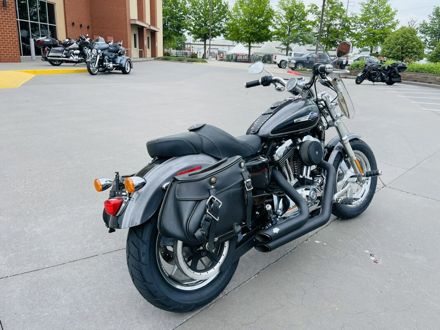2014 Harley-Davidson 1200 Custom XL1200C