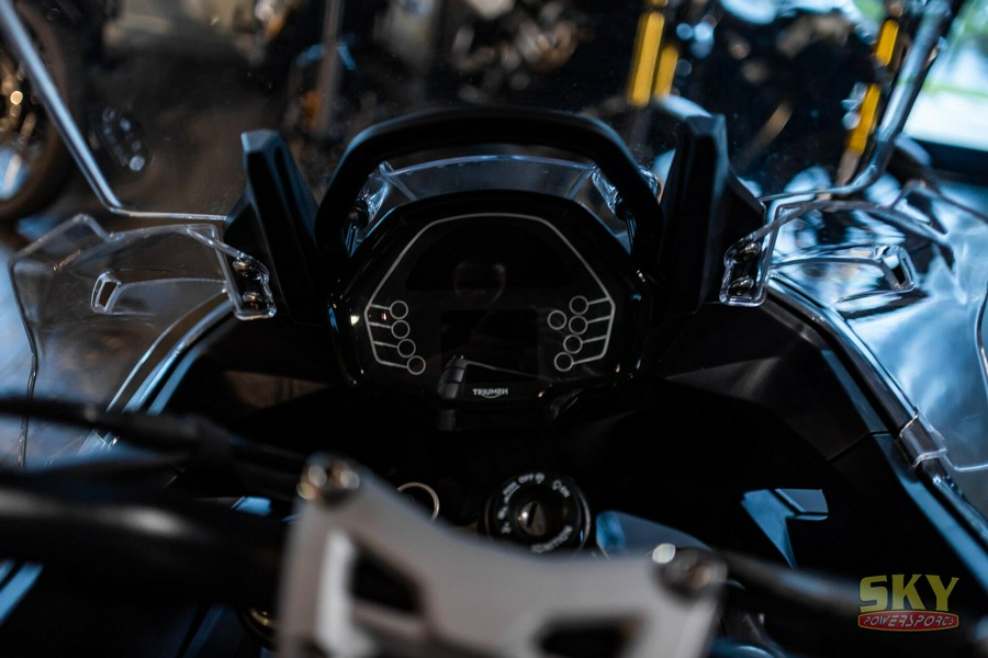 2025 Triumph Tiger Sport 800