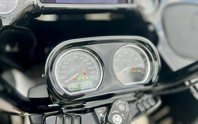 2025 Harley-Davidson FLTRT - Road Glide 3