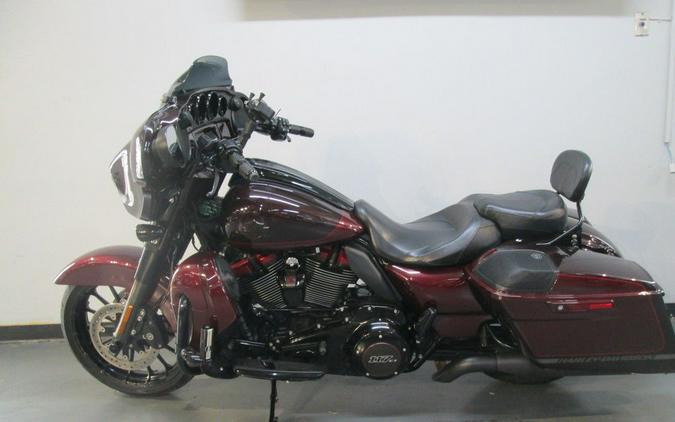 2019 Harley-Davidson® FLHXSE - CVO™ Street Glide®