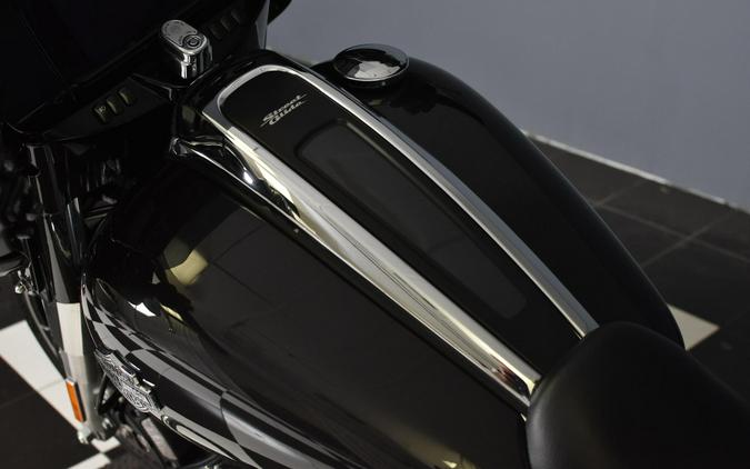 2021 Harley-Davidson Street Glide Special FLHXS