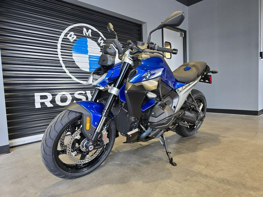 2026 BMW R 1300 R