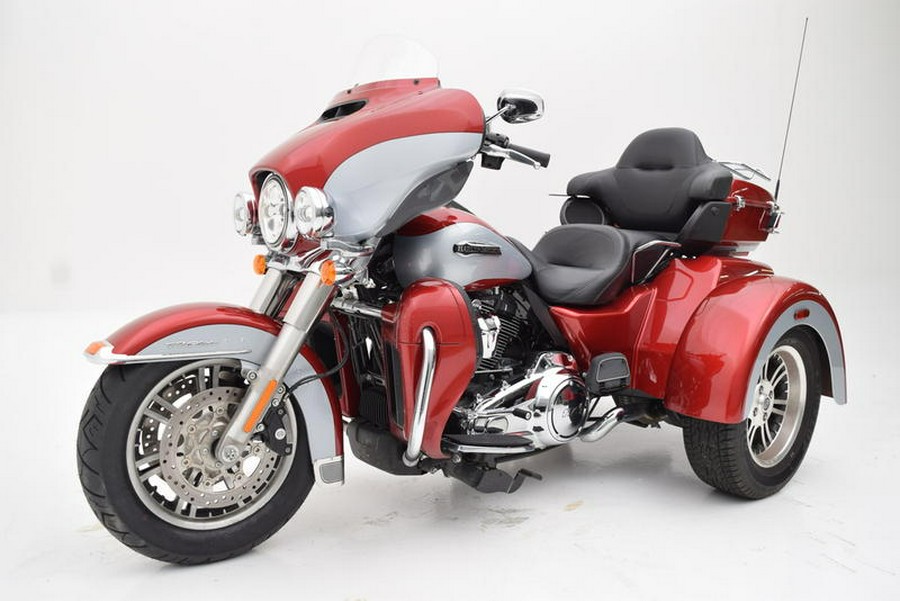 2019 Harley-Davidson® FLHTCUTG - Tri Glide® Ultra