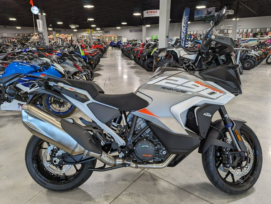 2024 KTM 1290 Super Adventure S