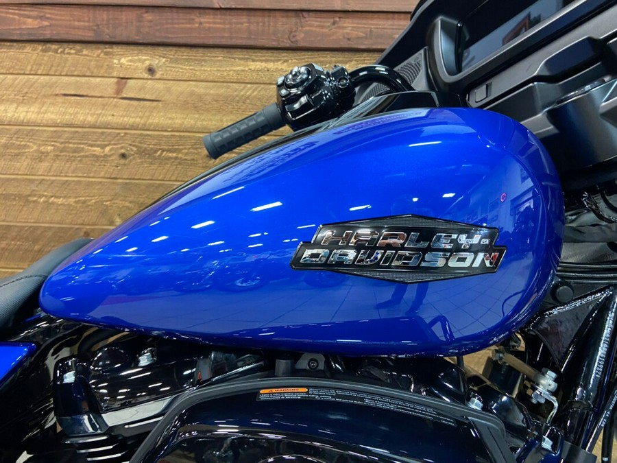 2024 Harley-Davidson Street Glide® Blue Burst - Black Finish FLHX