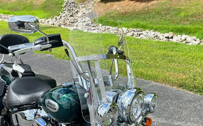 2024 Harley-Davidson Softail FLHCS - Heritage Classic