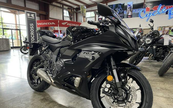 2025 Yamaha YZF R7