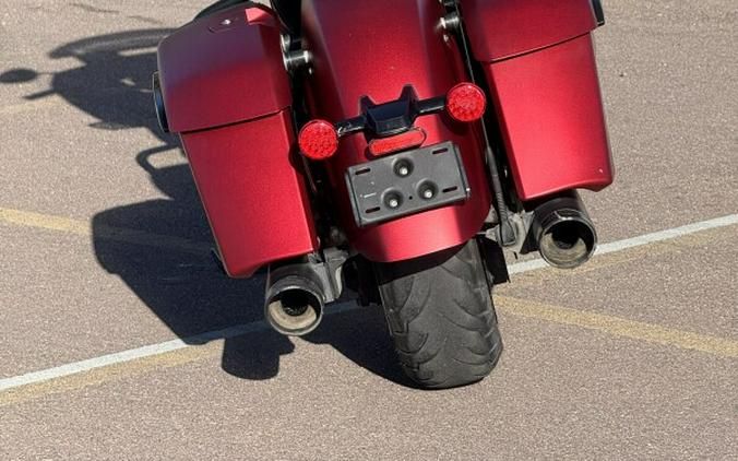 2024 Indian Challenger Dark Horse