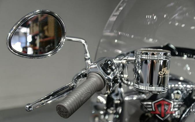 2022 Indian Springfield Black Metallic/Dirt Track Tan