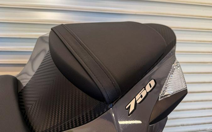 2025 Suzuki GSX-R 750