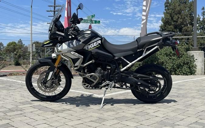 2024 Triumph Tiger 900 Rally Aragon Edition Matte Phantom Black / Matte Graphite