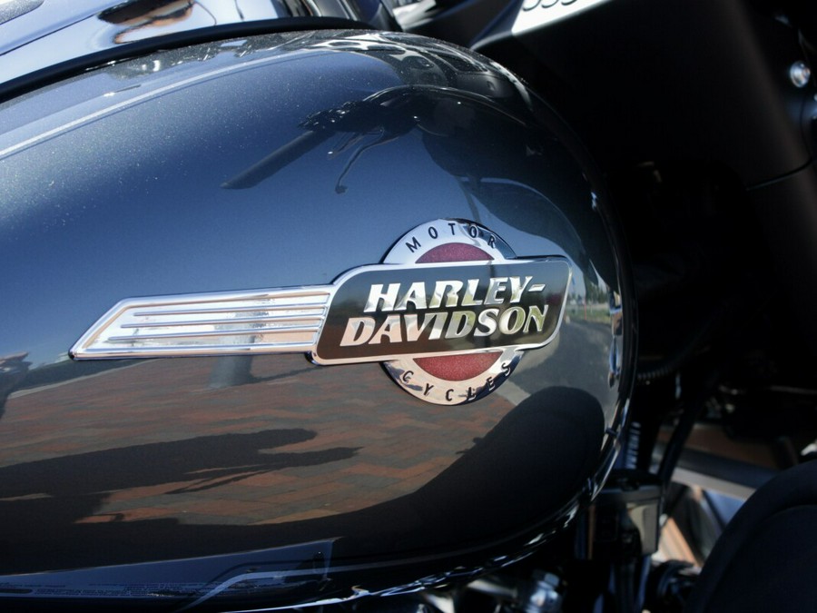 New 2025 Harley-Davidson Tri Glide Ultra FLHTCUTG Trike For Sale In Sunbury, OH
