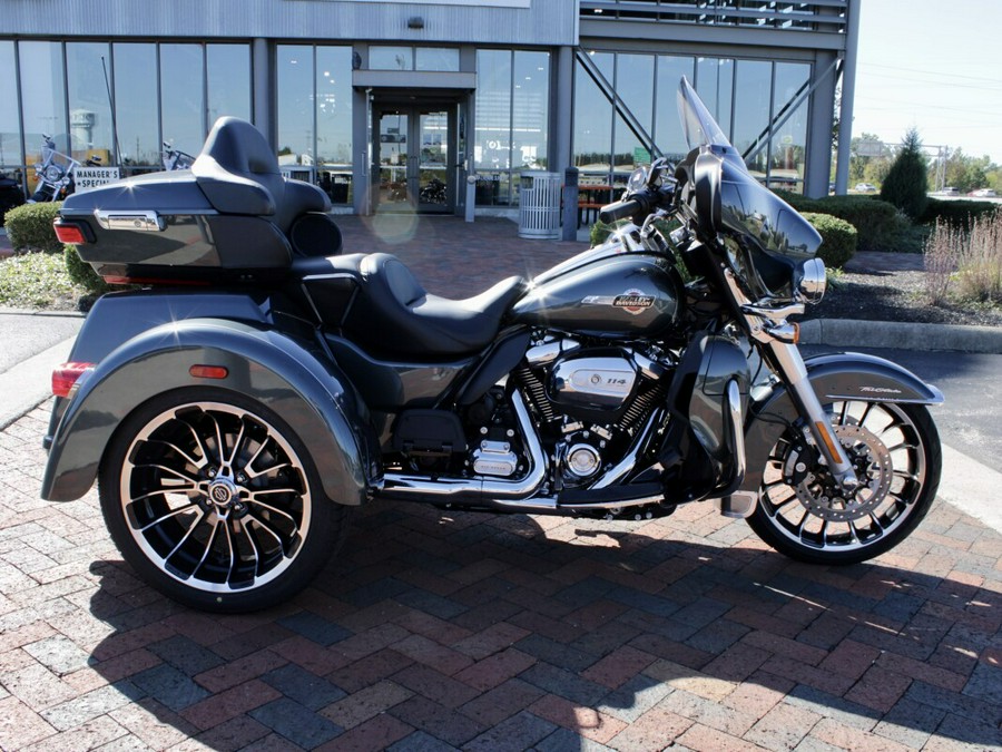 New 2025 Harley-Davidson Tri Glide Ultra FLHTCUTG Trike For Sale In Sunbury, OH