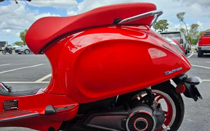 2025 Vespa Elettrica Red 70