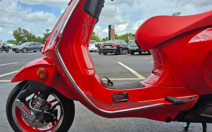 2025 Vespa Elettrica Red 70